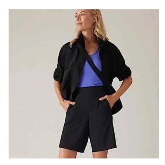 Athleta Brooklyn Bermuda Short Featherweight 9” Black Size 8 - Picture 2 of 16